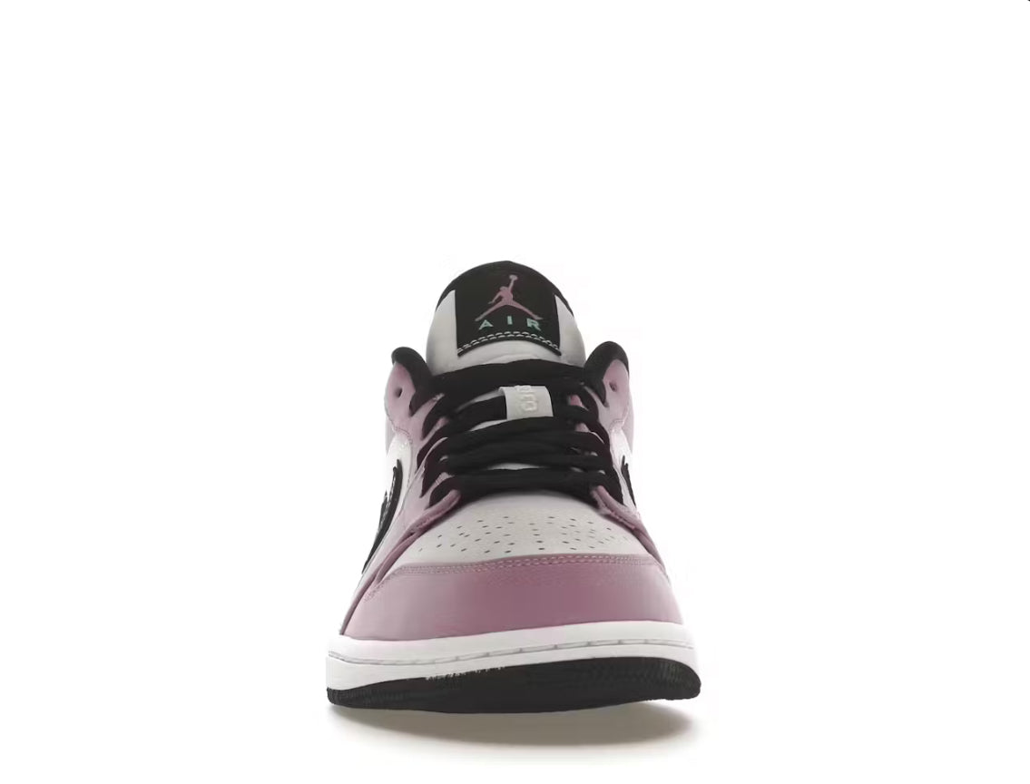 Air Jordan 1 Low SE Violet Shock White Black