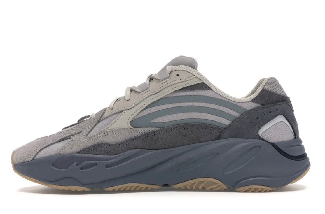 adidas Yeezy Boost 700 V2 Tephra (2019/2023)