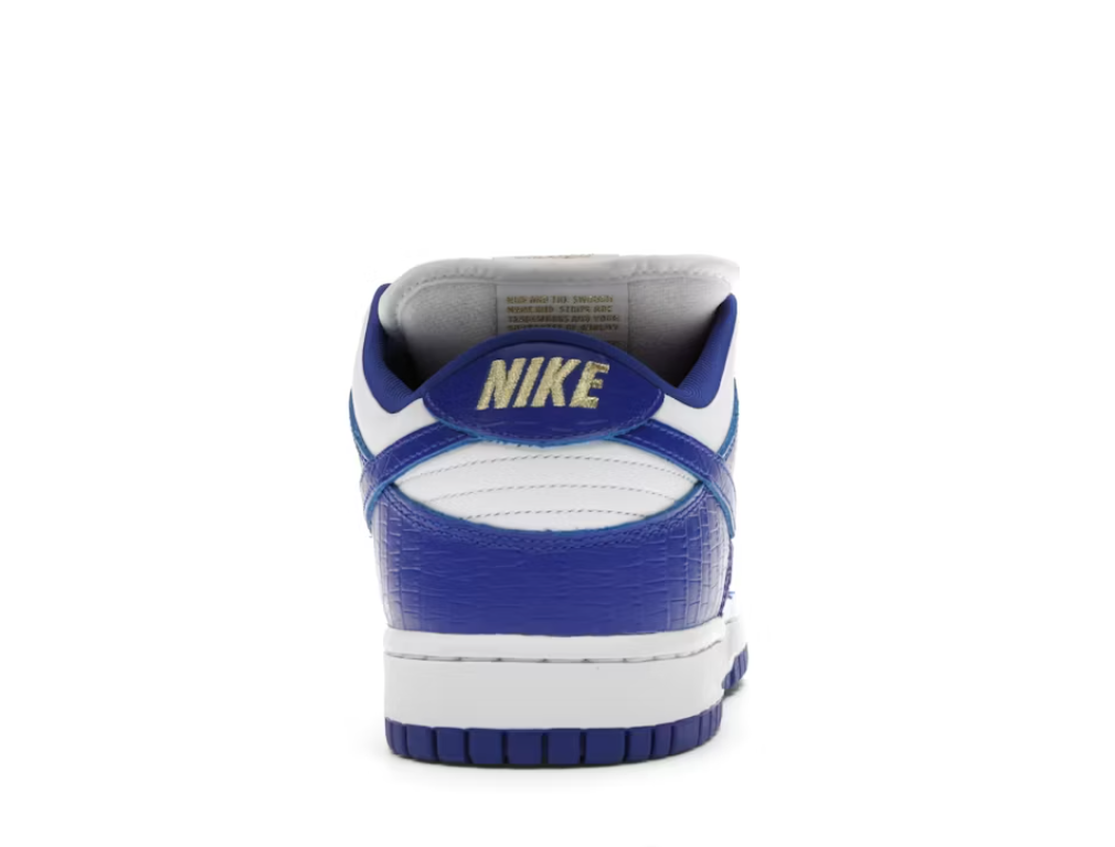 Nike SB Dunk Low Supreme Stars Hyper Royal (2021)